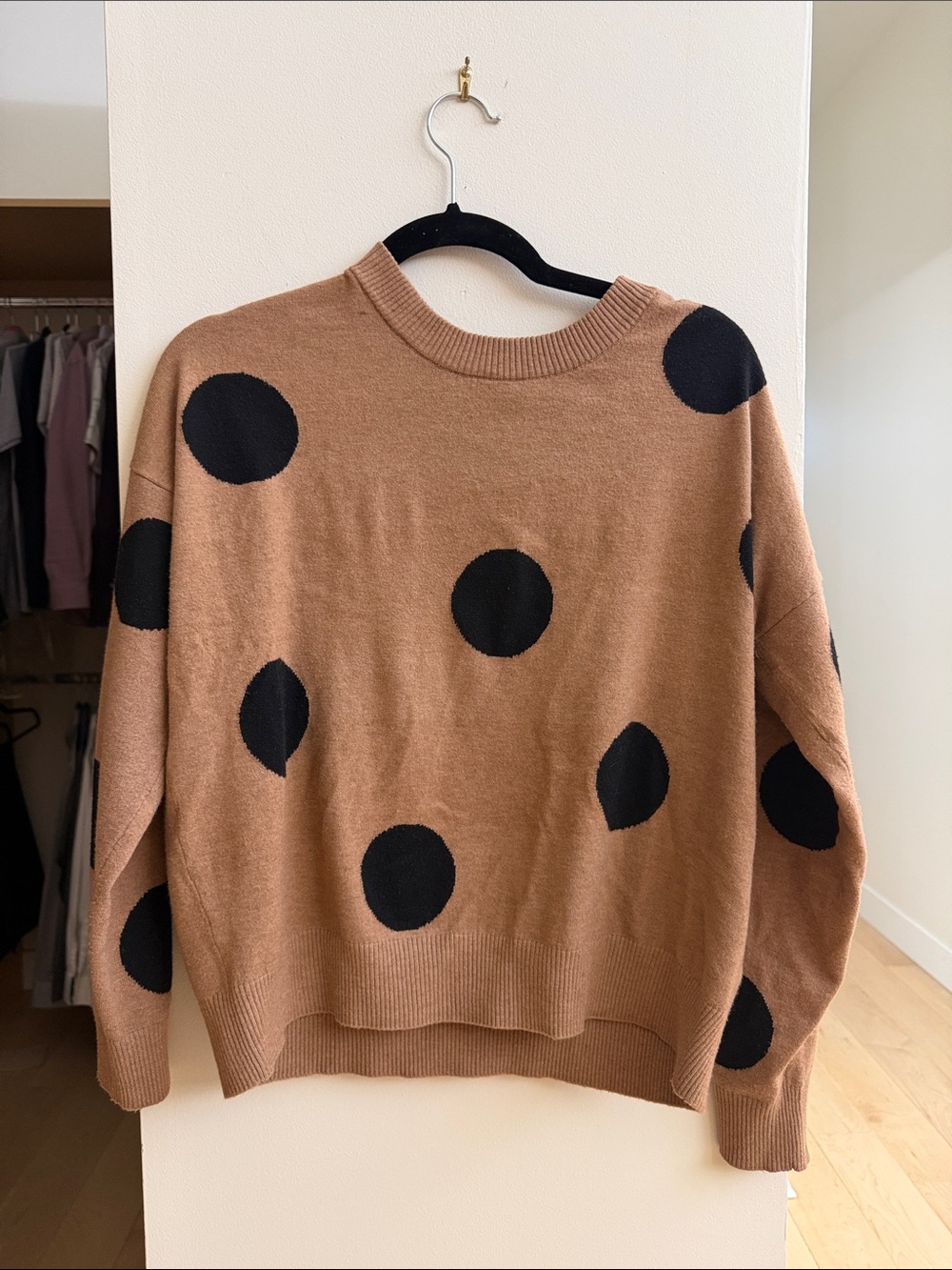 Tahari Tan Crewneck Sweater with Black Polka Dots